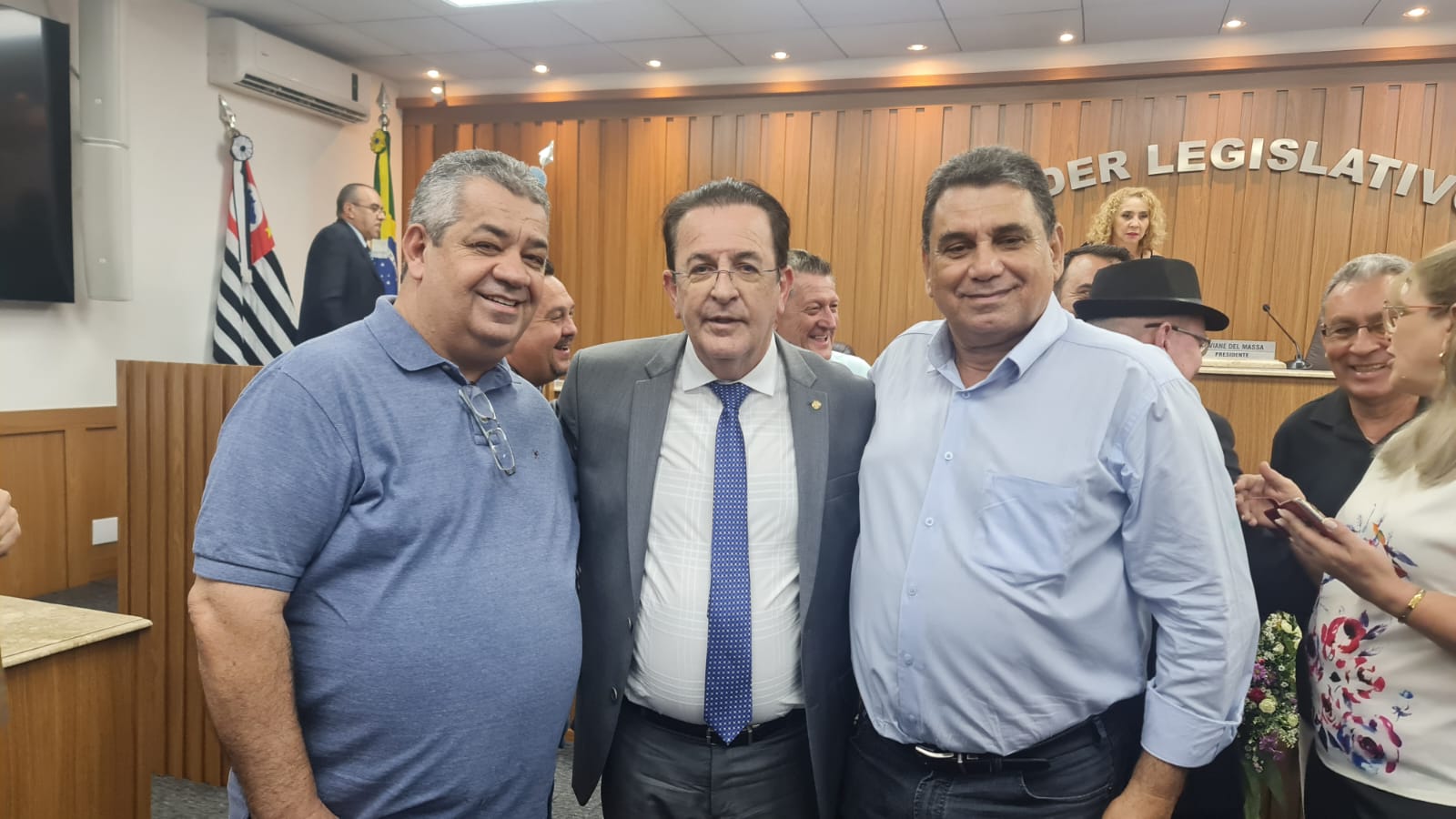 Foto: Deputado Federal Motta com Izaque Silva e Adauto Cardoso durante Solenidade na Câmara Municipal de Assis-SP